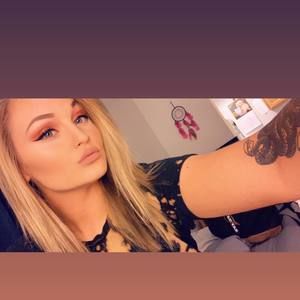 Meet your Posher, Charlotte